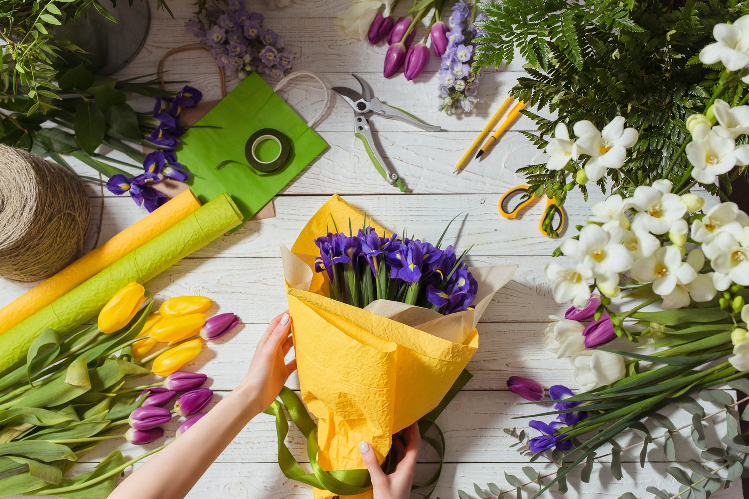 Tehnici de ambalare a florilor: Top 5 idei creative si practice 