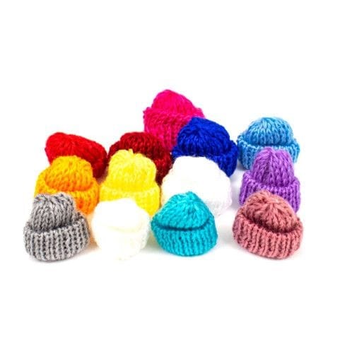 caciulite-decorative-mici-tricotate