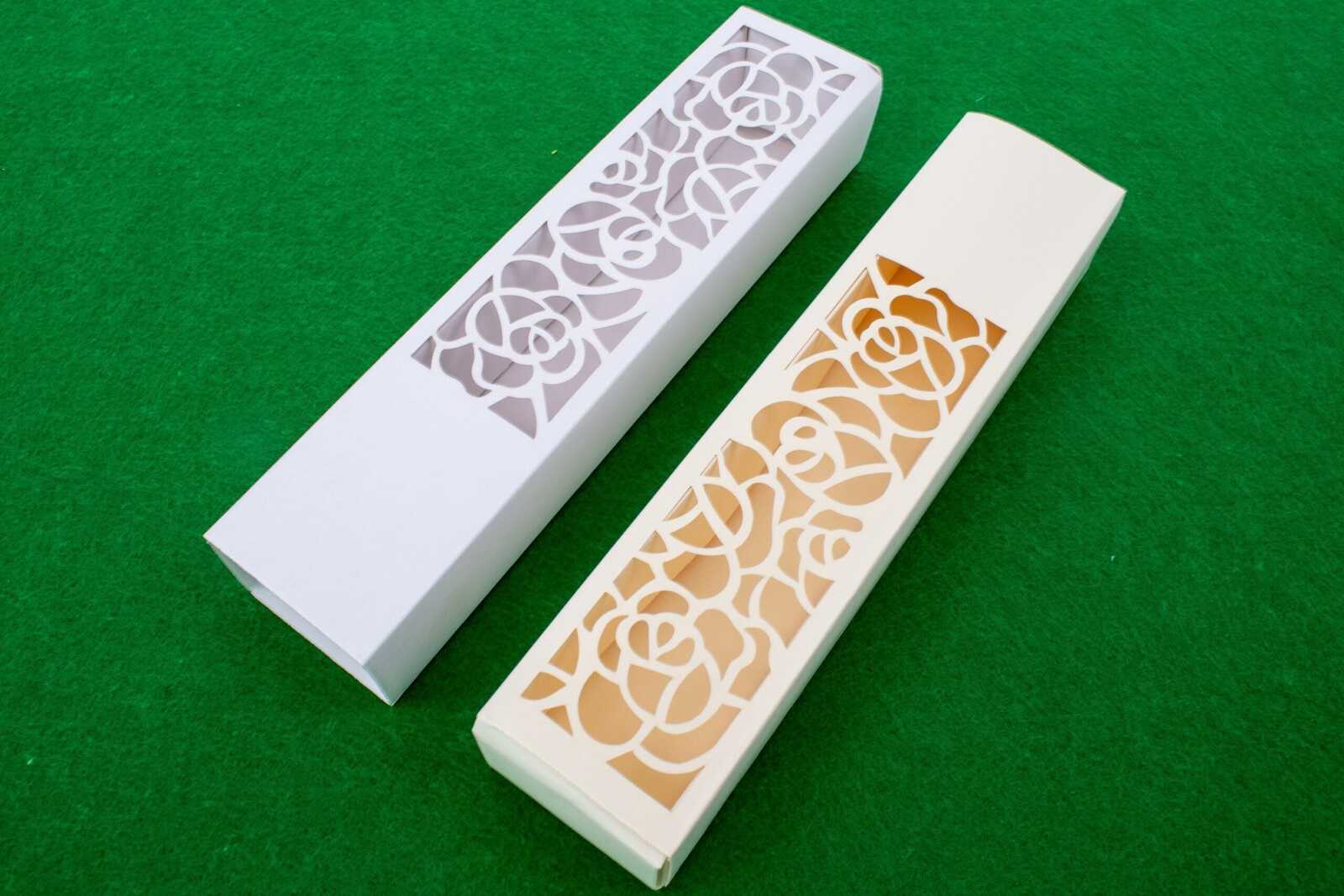 marturie-nunta-cutie-carton-decupata-model-floral-10set