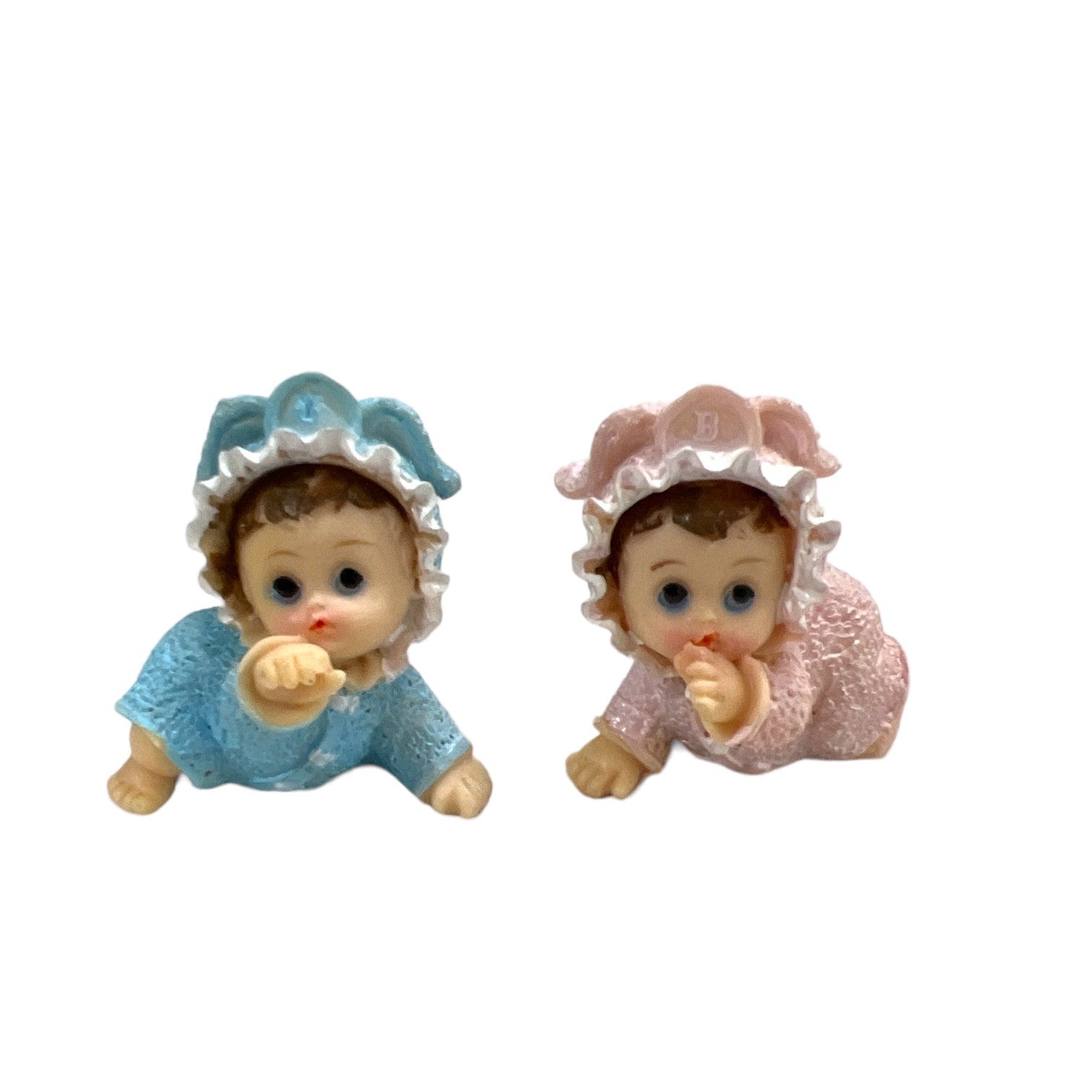 marturie-de-botez-bebel-asezat-pe-burta-din-rasina