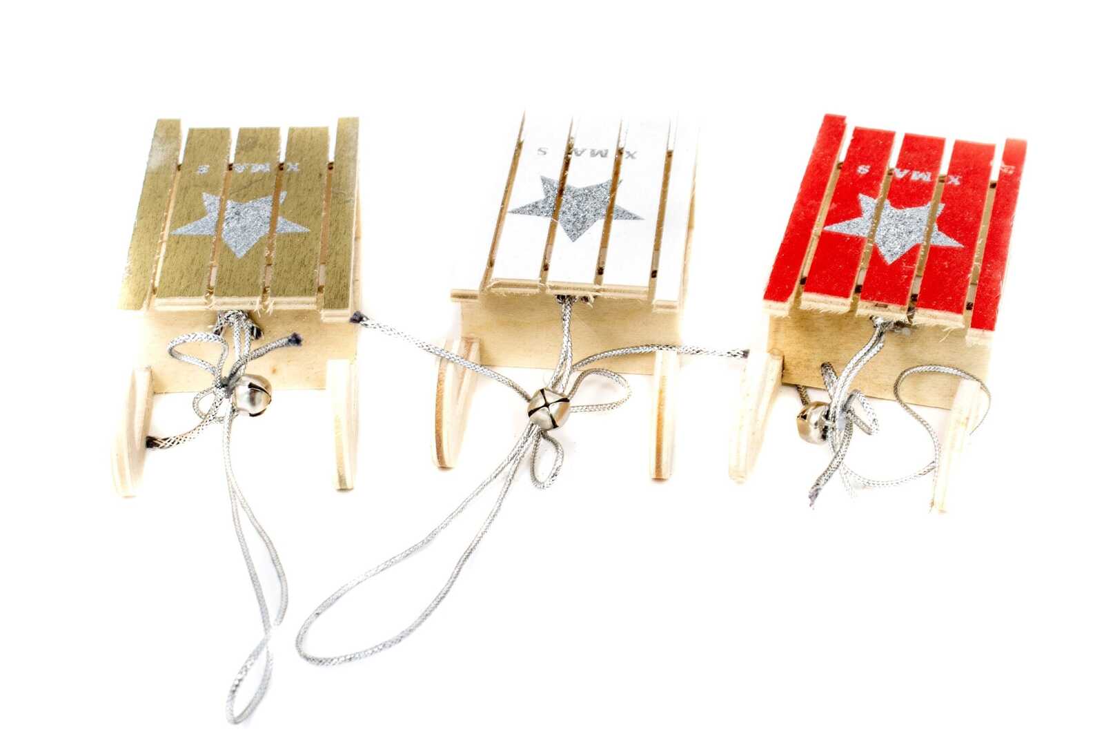 decoratiuni-craciun-sanie-lemn