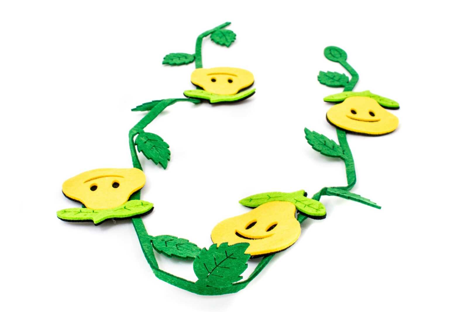 ghirlanda-din-fetru-cu-pere