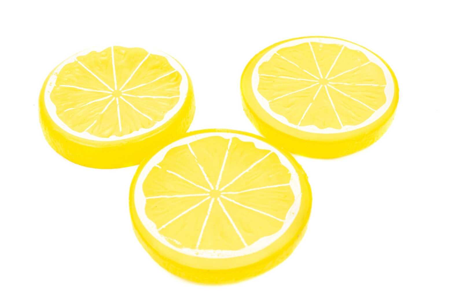 ornamente-plastic-lamaie-felie