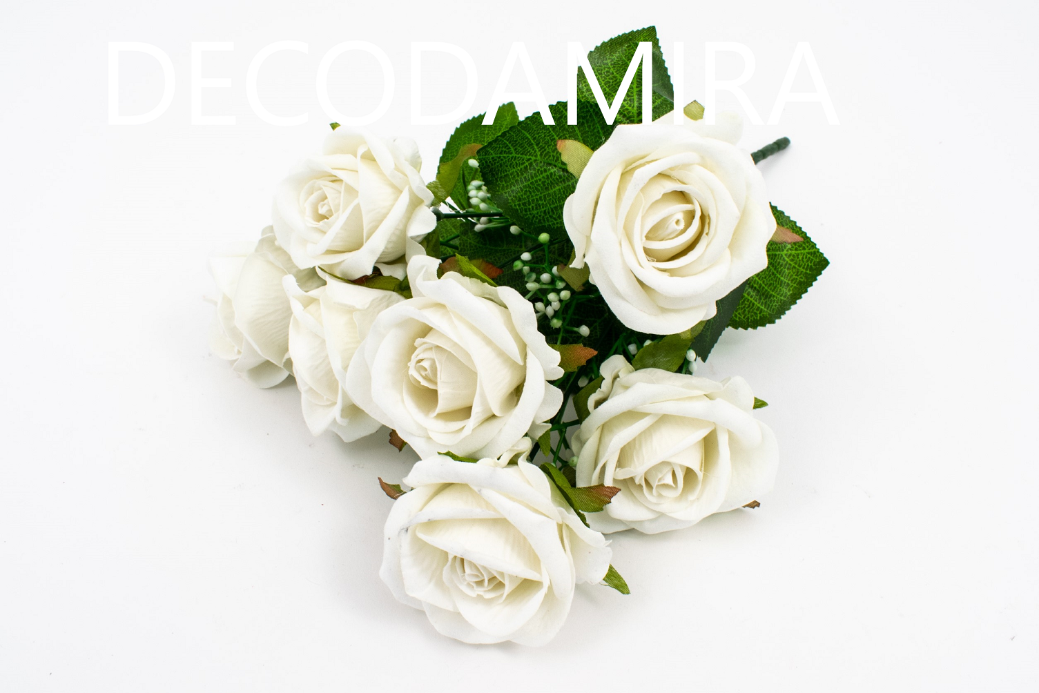 flori-artificiale-buchet-trandafiri-cu-bobite-alb