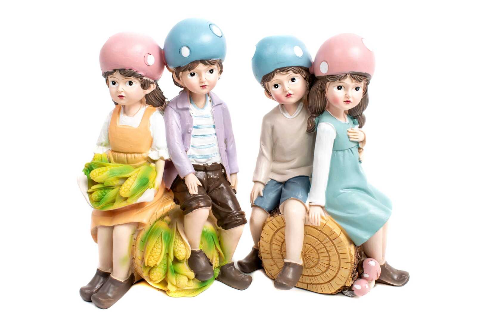 figurine-din-rasina-copii-pe-buturuga-si-butoi-2set