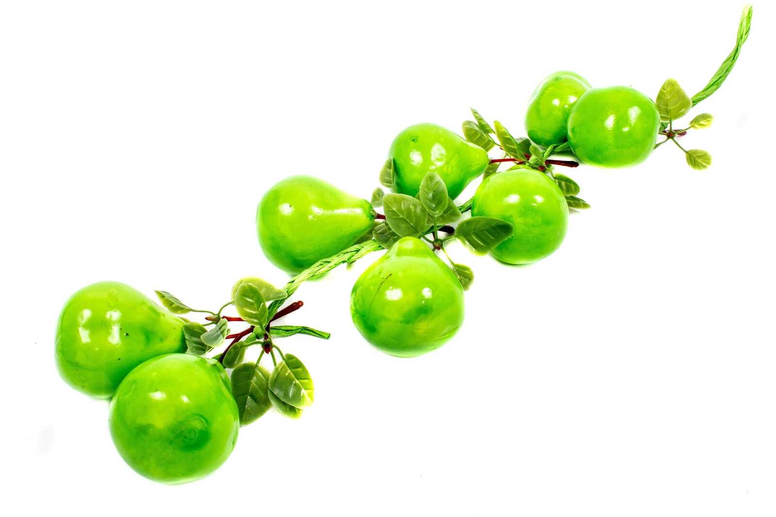 funii-artificiale-mere-verzi