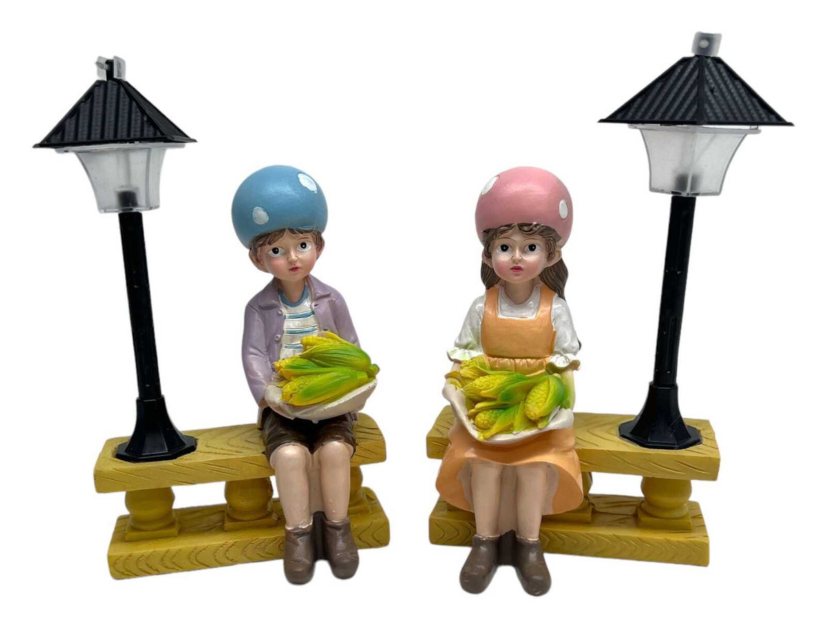 figurine-din-rasina-copii-cu-porumb-cu-lampa-2set