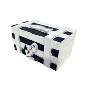 casete-din-lemn-alb-cu-dungi-bluemarin-cu-ancora-si-peste