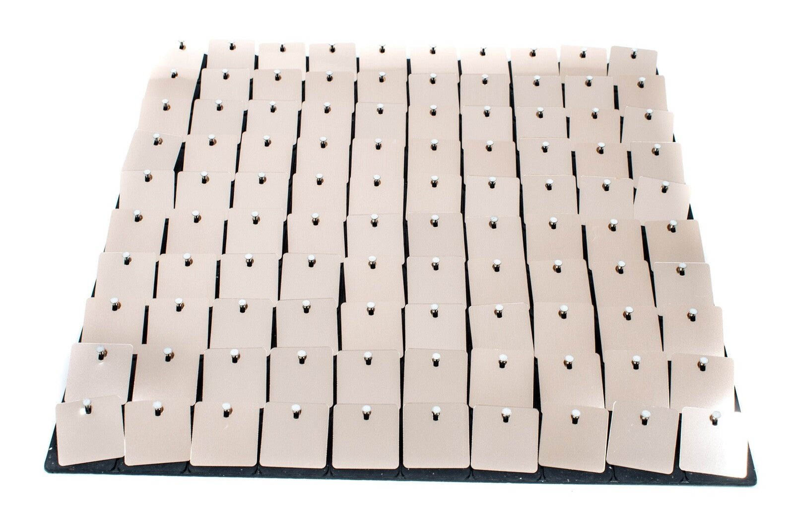 panou-decorativ-cu-paiete-patrate-roz-gold