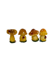 Figurină din Rășină Ciupercă cu Buburuză – Miniatură Decorativă